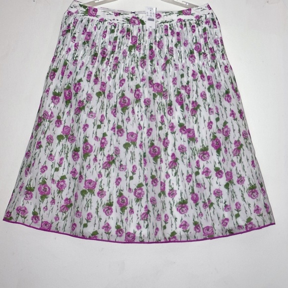 J. Crew Dresses & Skirts - J CREW Skater Skirt Pleated Preppy Pink Roses NWT